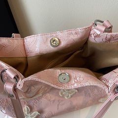 New Chinese jacquard butterfly tote bag, exquisite floral & 3D butterfly, lightweight & large capacity, handheld & shoulder carry.(pink)